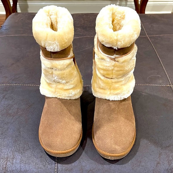 🌼Cozy Boots🌼 - Picture 4 of 11